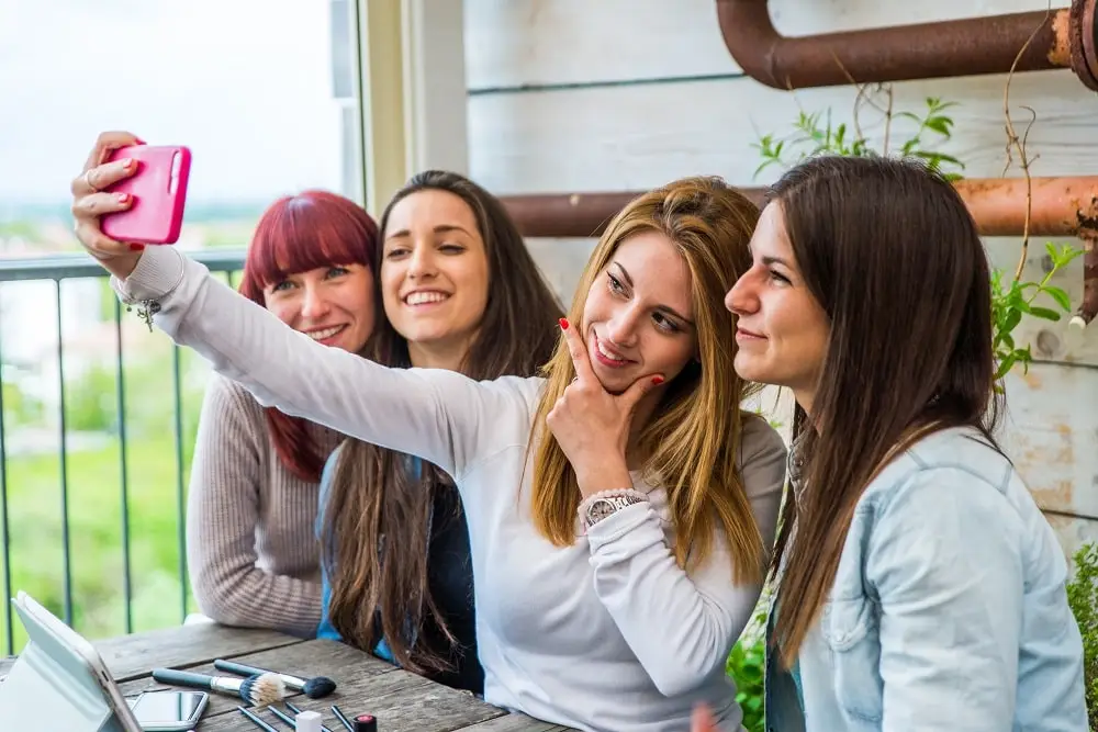 how to become an influencer